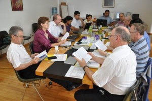 GREBICAT2012