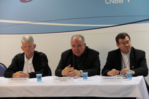 Coletiva 16 de abril