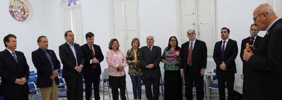 Arcebispo dialoga com bancada parlamentar de PE sobre Reforma Previdenciária