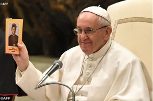 Papa-Santa-Bakhita_AFP (Medium)