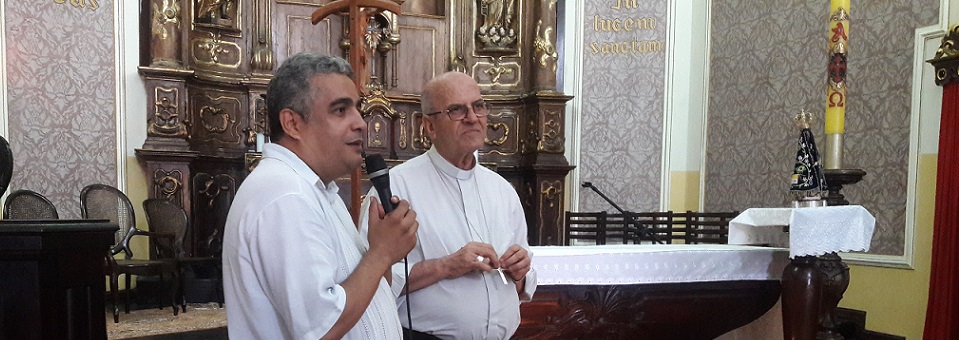 Cúria recebe imagem peregrina da Mãe Aparecida