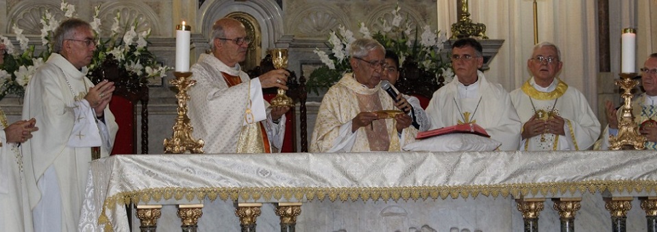 Dom Edvaldo Amaral celebra 90 anos com missa no Recife