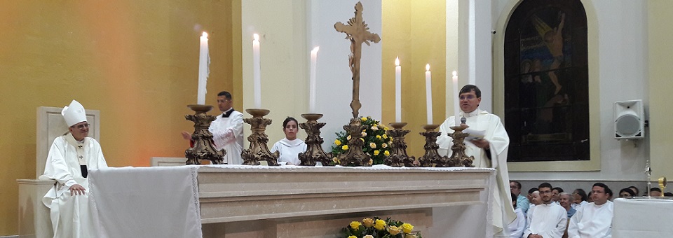 Dom Fernando celebra dedicação e bênção do altar e da igreja do Rosário em Jaboatão dos Guararapes