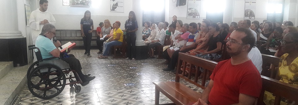Pastoral da Inclusão participa de missa na matriz da Torre