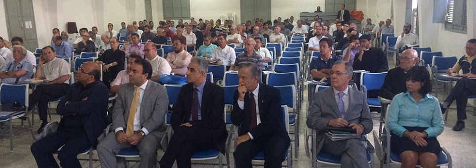 Reunião do Clero arquidiocesano articula parcerias