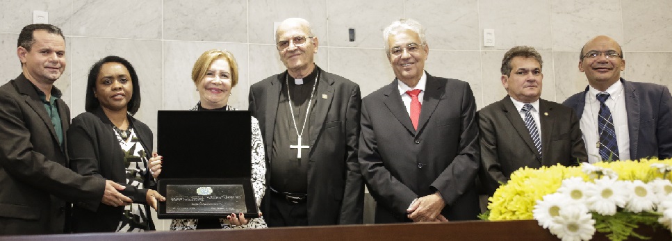 Alepe homenageia jubileu da Renovação Carismática