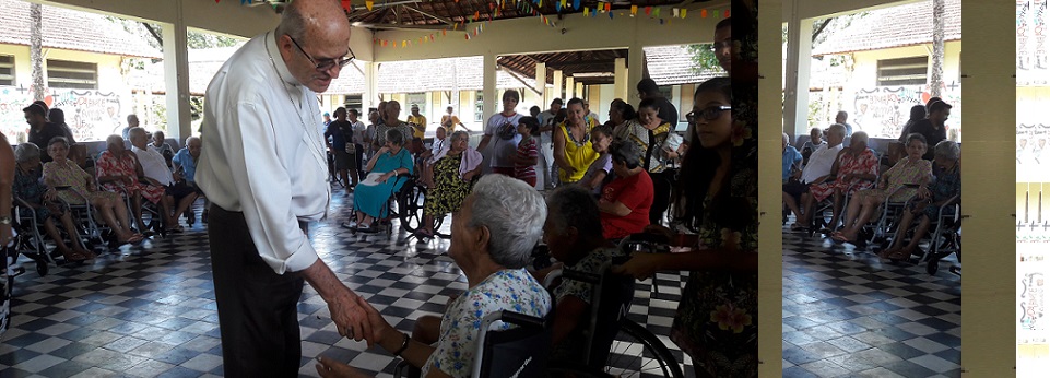 Dom Fernando vivencia Dia do Pobre em visita pastoral a Cavaleiro