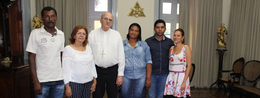 Moradores do Quilombo das Mercês denunciam ao arcebispo violações de direitos humanos no entorno do Complexo de Suape