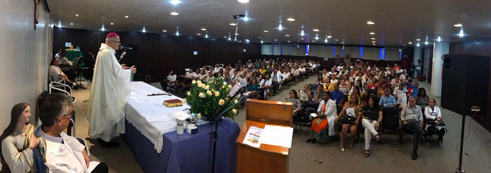 Dom Fernando preside celebração eucarística no Hospital da Restauração