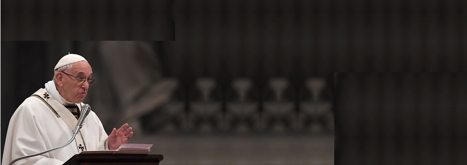 Papa a seminaristas: amor fiel a Deus e serviço humilde aos irmãos