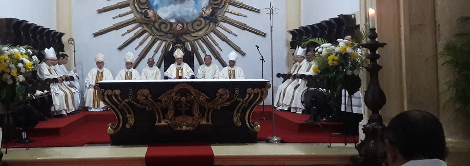 Celebração histórica reúne dioceses de Garanhuns, Nazaré e Pesqueira na catedral de Olinda