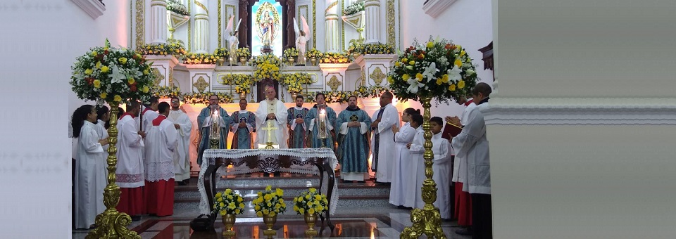 Dom Fernando celebra missa em honra de Nossa Senhora da Apresentação da Escada