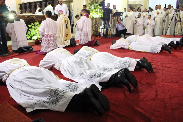 Arquidiocese se alegra com a ordenação de sete sacerdotes | Arquidiocese de  Olinda e Recife