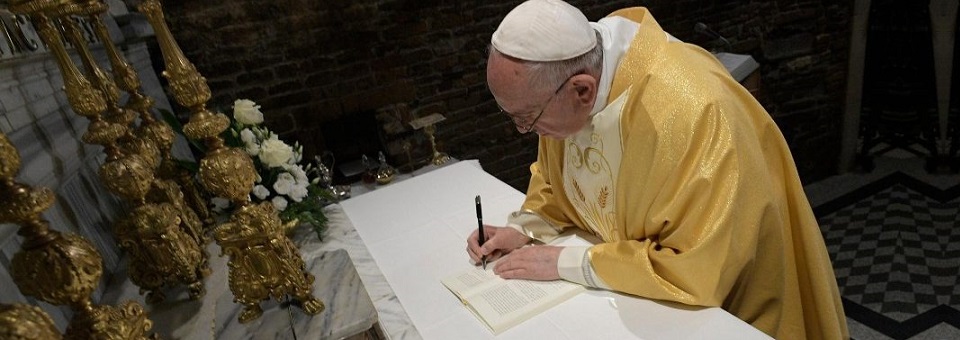 Papa assina em Loreto a Carta pós-sinodal aos jovens