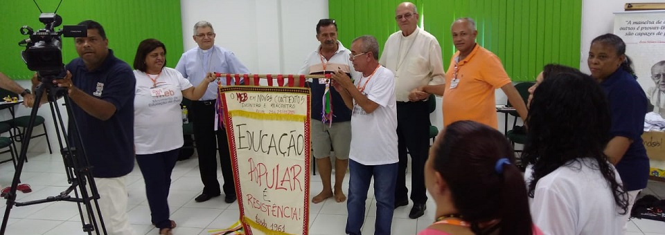 Movimento de Educação de Base realiza encontro nacional no Recife