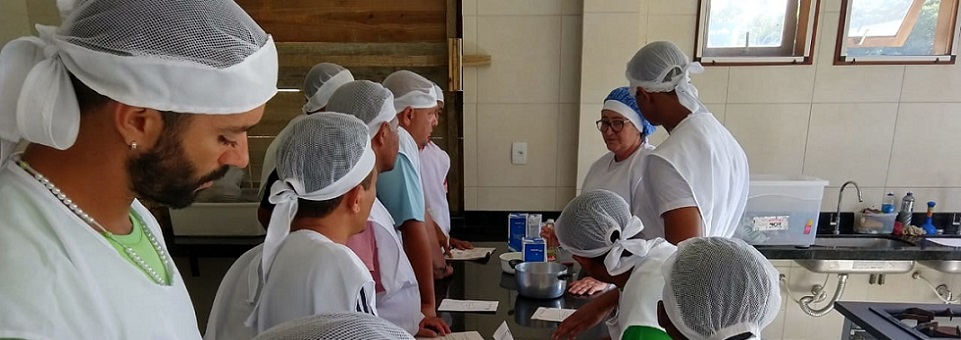 UFRPE oferece cursos para acolhidos da Fazenda da Esperança