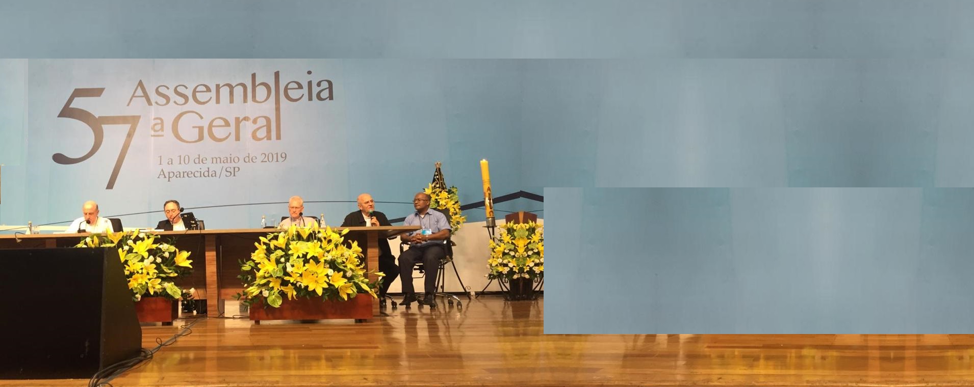 Vídeo sobre o Congresso Eucarístico Nacional é apresentado por dom Fernando em Aparecida