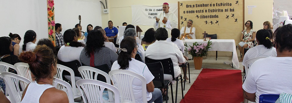 Arcebispo celebra missa na penitenciária feminina de Abreu e Lima – Cotela