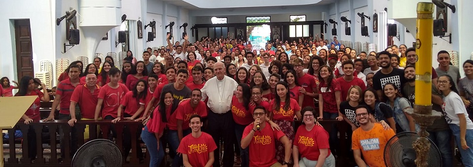 Catequese com dom Fernando anima as juventudes da Arquidiocese