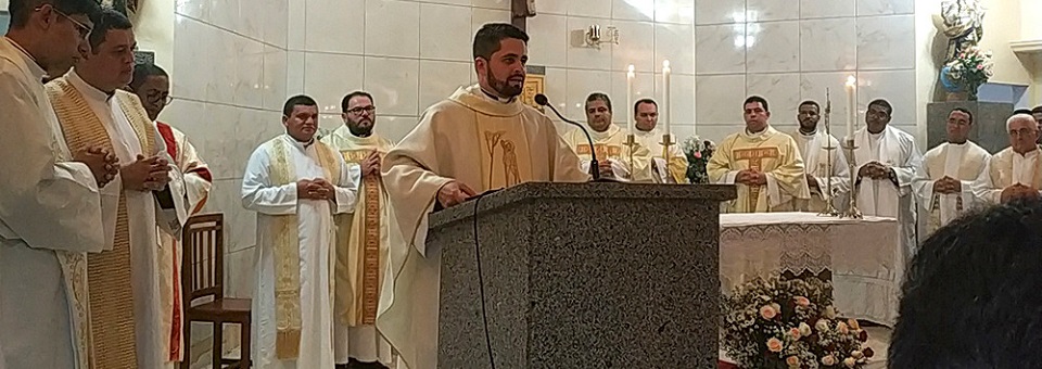 Padre Valdenor é o novo administrador da Paróquia São Miguel em Abreu e Lima