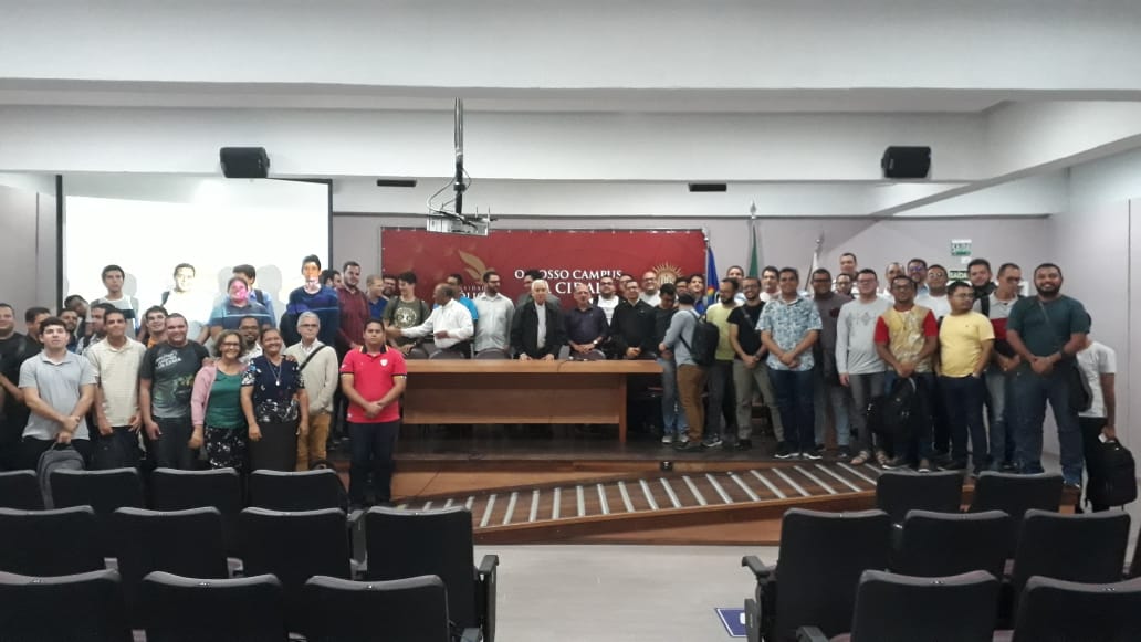 Dom Limacêdo participa de Colóquio sobre o motu proprio Vos estis lux mundi na Unicap