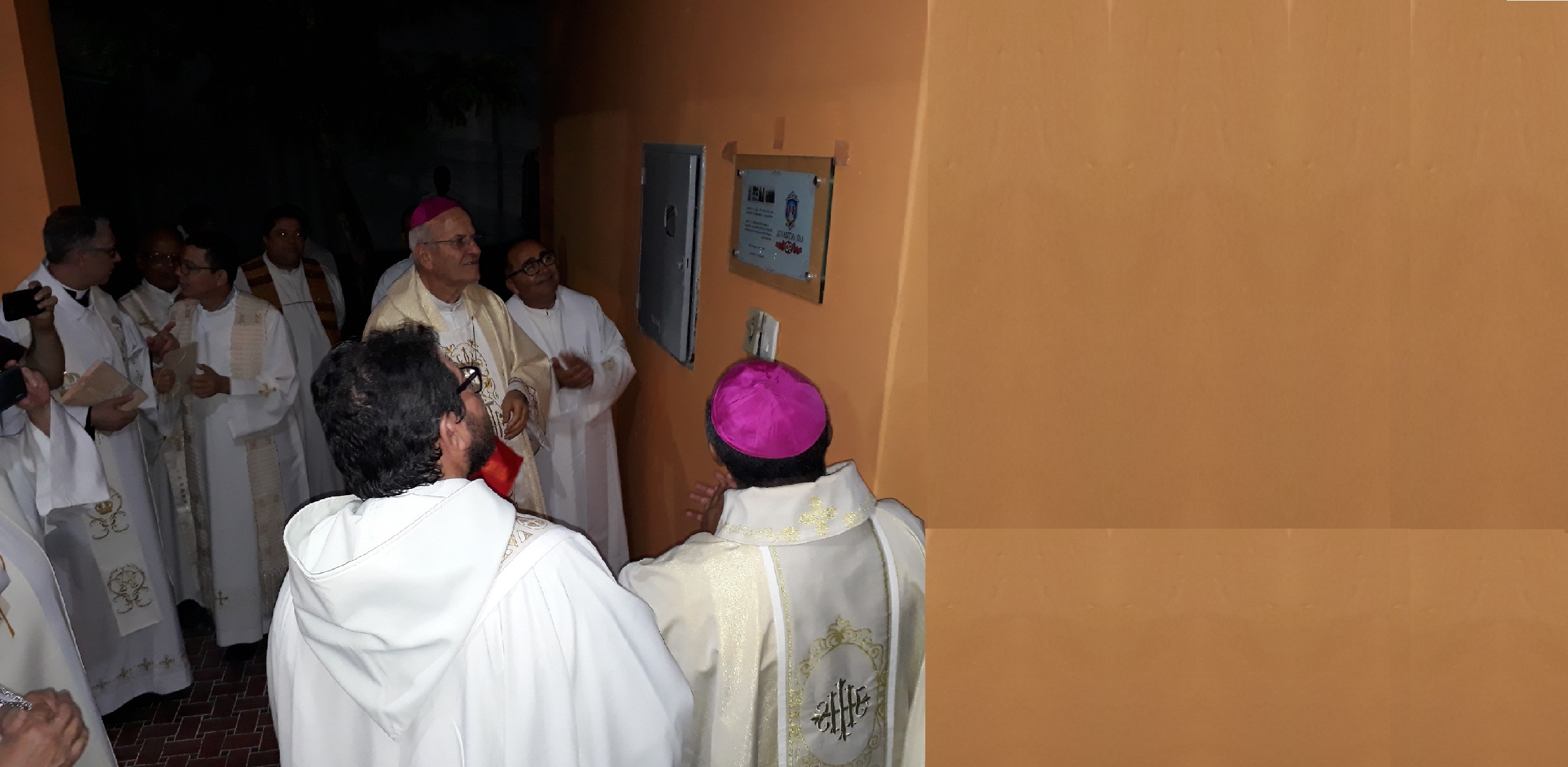 Dom Fernando e clero celebram 90 anos do Lar Sacerdotal
