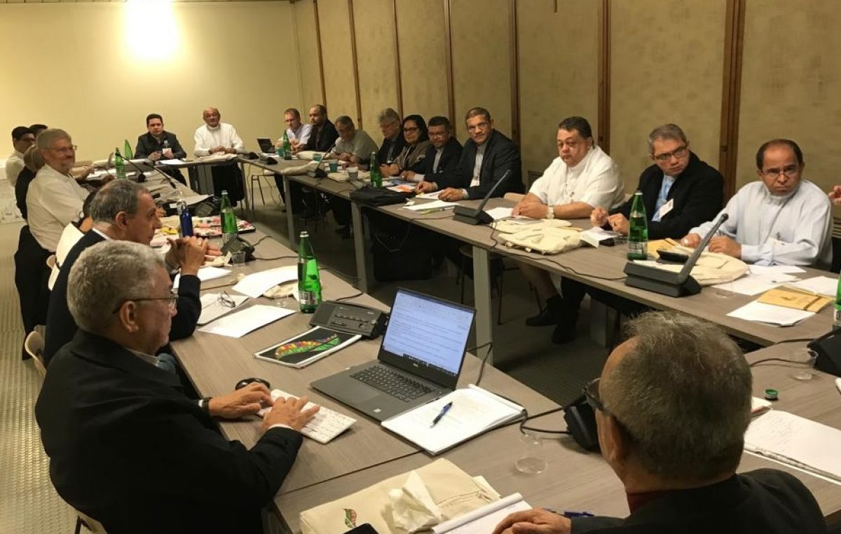 Propostas para o documento final do Sínodo são apresentadas nos círculos menores