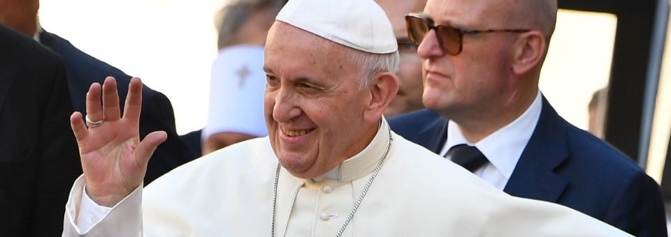 Papa divulga tema para o Dia Mundial das Comunicações Sociais 2021