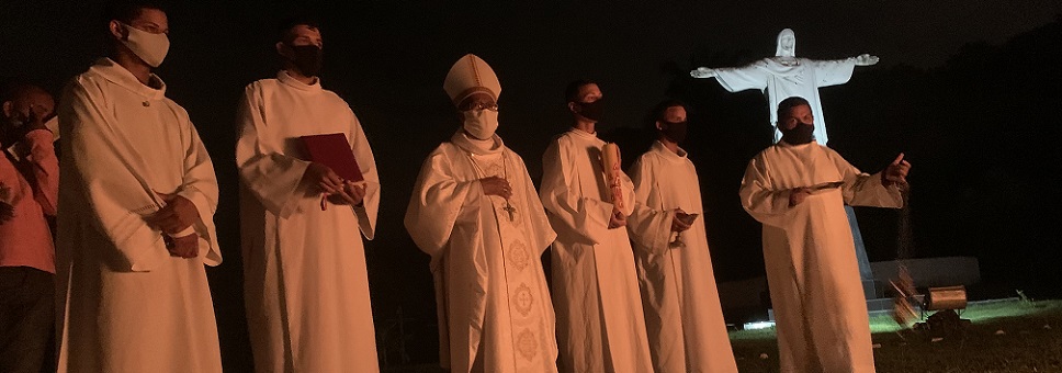 Onde estava dom Limacêdo na Semana Santa?