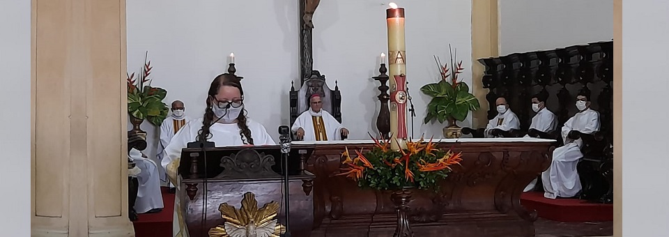 Agentes de Pascom celebram Dia Mundial das Comunicações com arcebispo na Sé