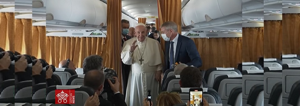Conheça parte da coletiva de imprensa do Papa no avião de volta à Itália