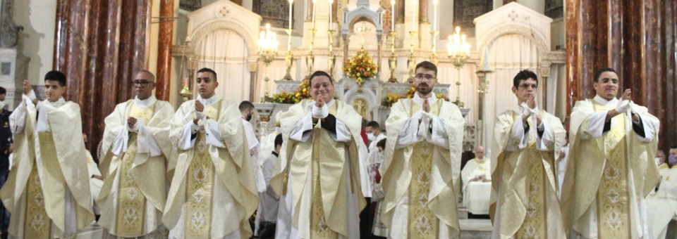 Sete novos sacerdotes são ordenados na Arquidiocese de Olinda e Recife