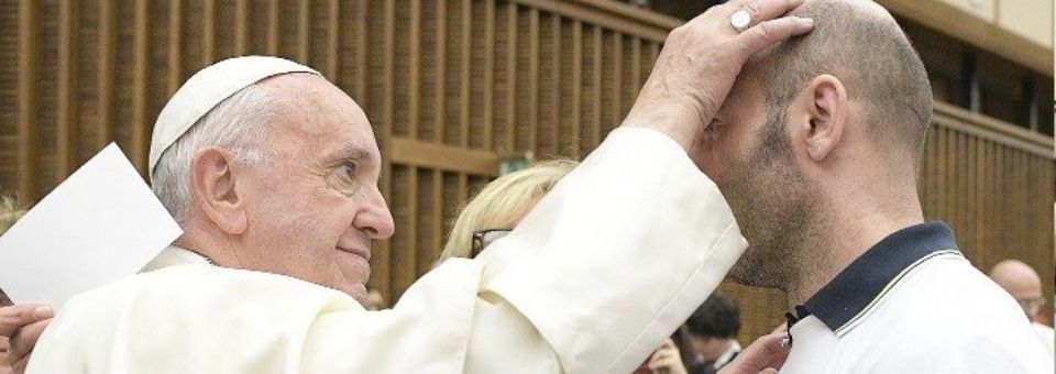 Dia Mundial do Enfermo, o Papa: garantir atendimento médico a todos os doentes