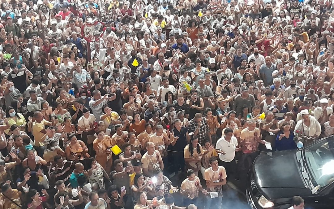 Milhares de pessoas voltam a participar da Festa de Nossa Senhora dos Prazeres em Jaboatão