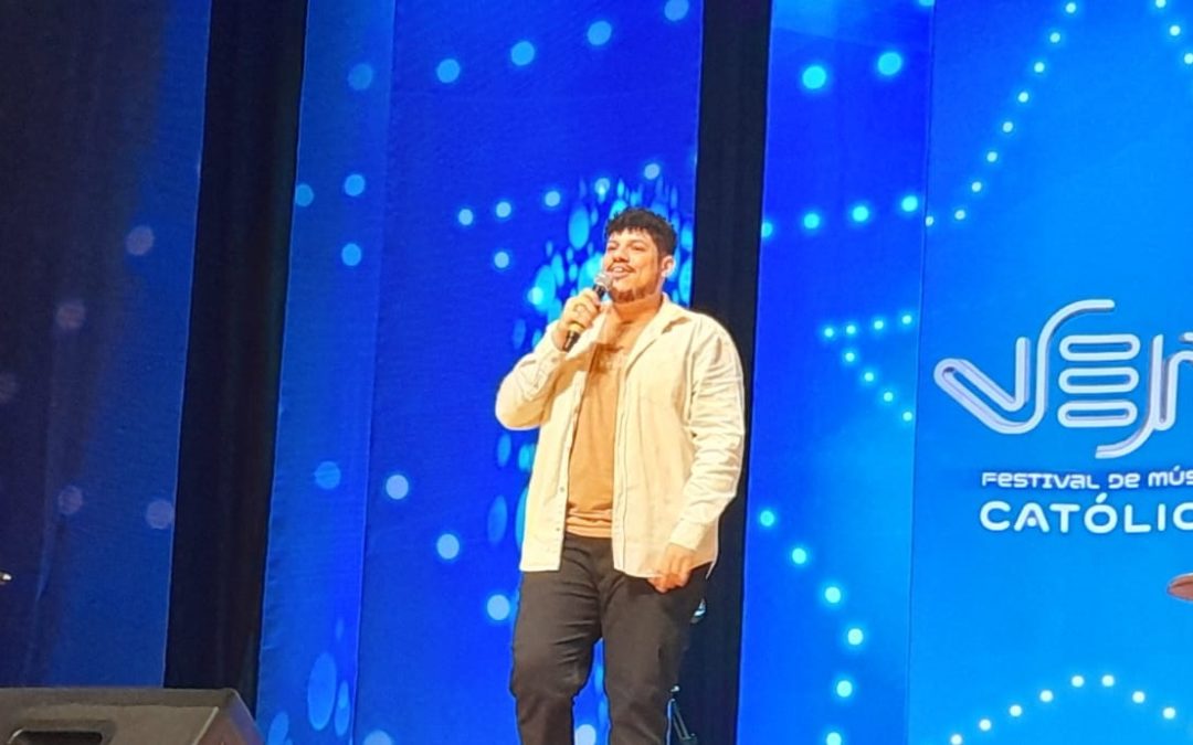 Candidato de paróquia de Abreu e Lima é classificado para as semifinais do Festival de Música Católica VEM