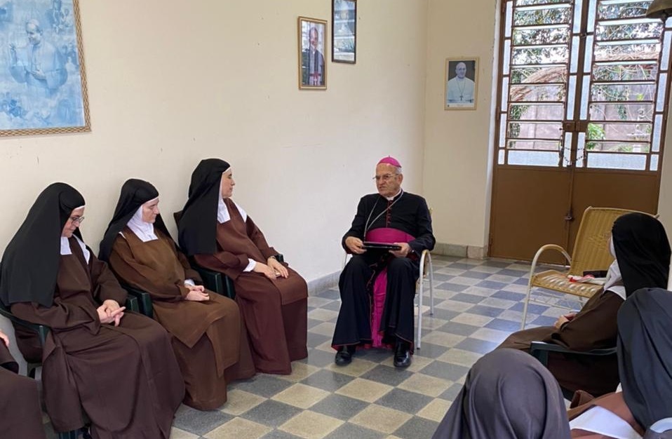 Dom Fernando fala para religiosas do Carmelo de Camaragibe sobre o XVIII Congresso Eucarístico Nacional