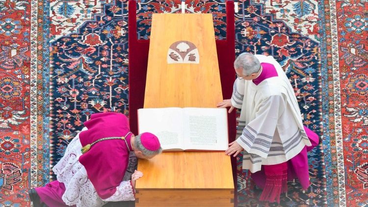 O adeus a Bento XVI: “Pai, nas tuas mãos entregamos o seu espírito”