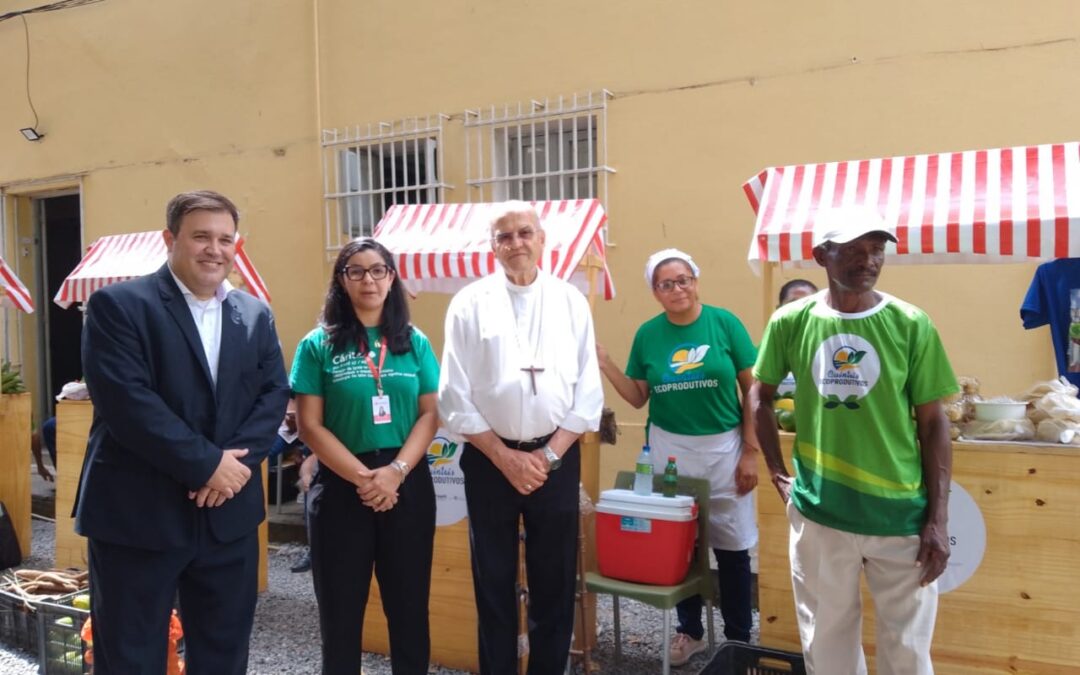 Cáritas Regional Nordeste 2 e Complexo Industrial Portuário de Suape entregam quintais ecoprodutivos a agricultores em situação de vulnerabilidade social