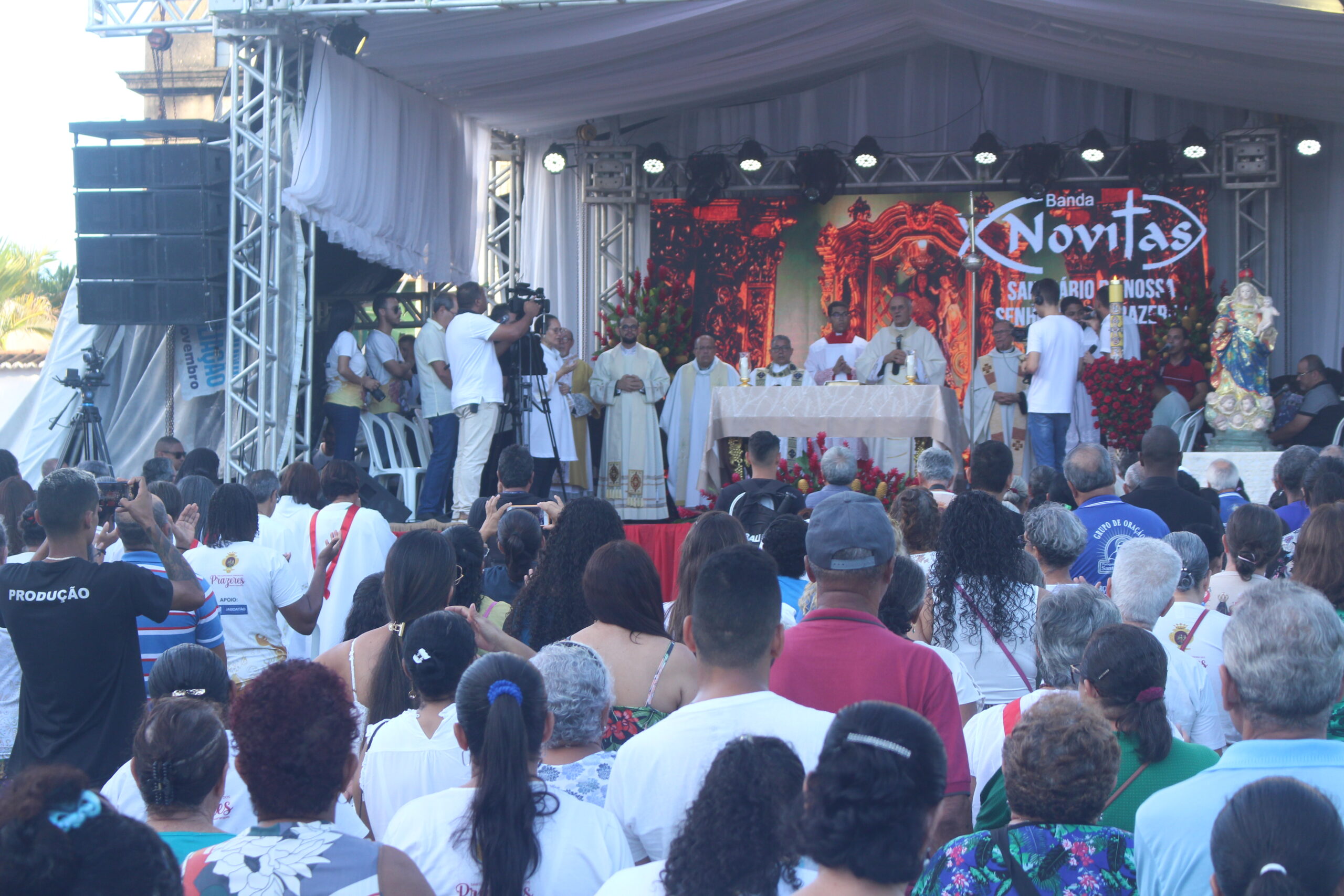 Festa de Nossa Senhora dos Prazeres em Jaboatão atrai cerca de 50 mil fiéis