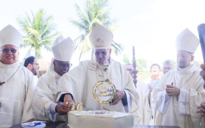 Dom Fernando Saburido completa 76 anos e dom Limacedo 5 anos de ordenação episcopal. A comemoração aconteceu em clima de sinodalidade
