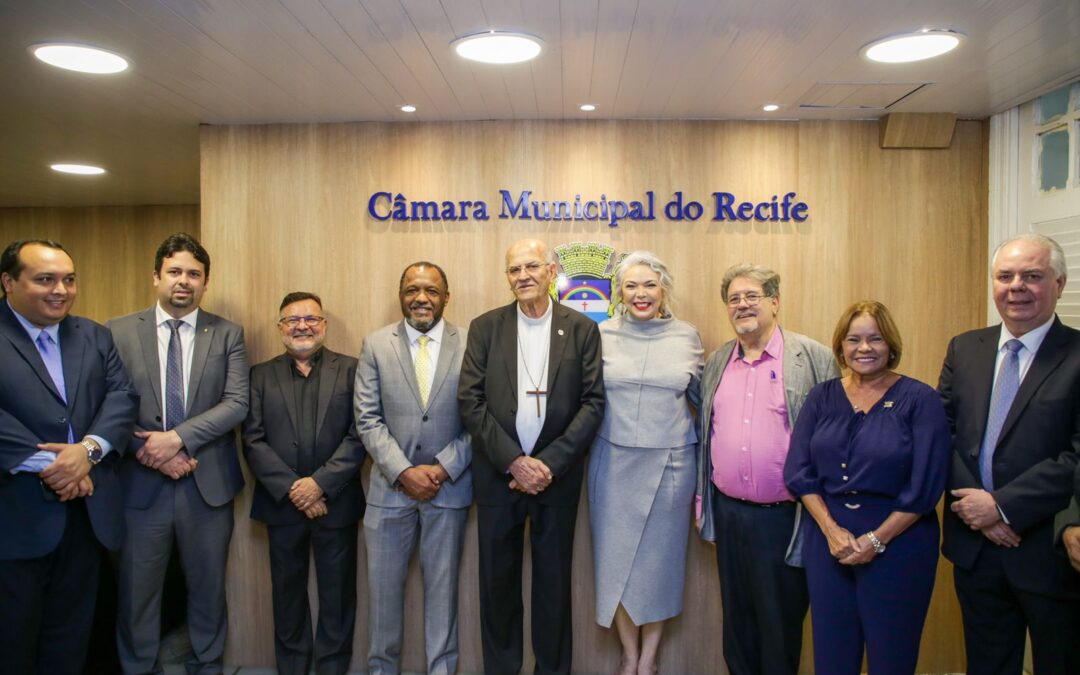 Dom Fernando Saburido é homenageado na Câmara Municipal de Recife