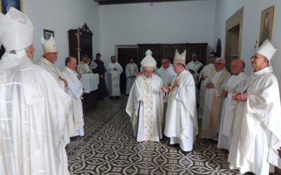 Bispos celebram 90º aniversário de Dom José Cardoso durante missa em Goiana