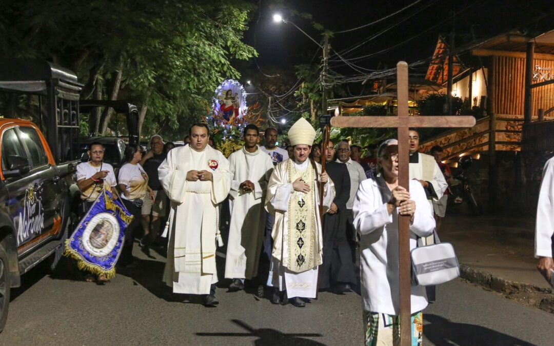 Dom Paulo Jackson preside missa de encerramento da padroeira da Ilha de Fernando de Noronha, Nossa Senhora dos Remédios